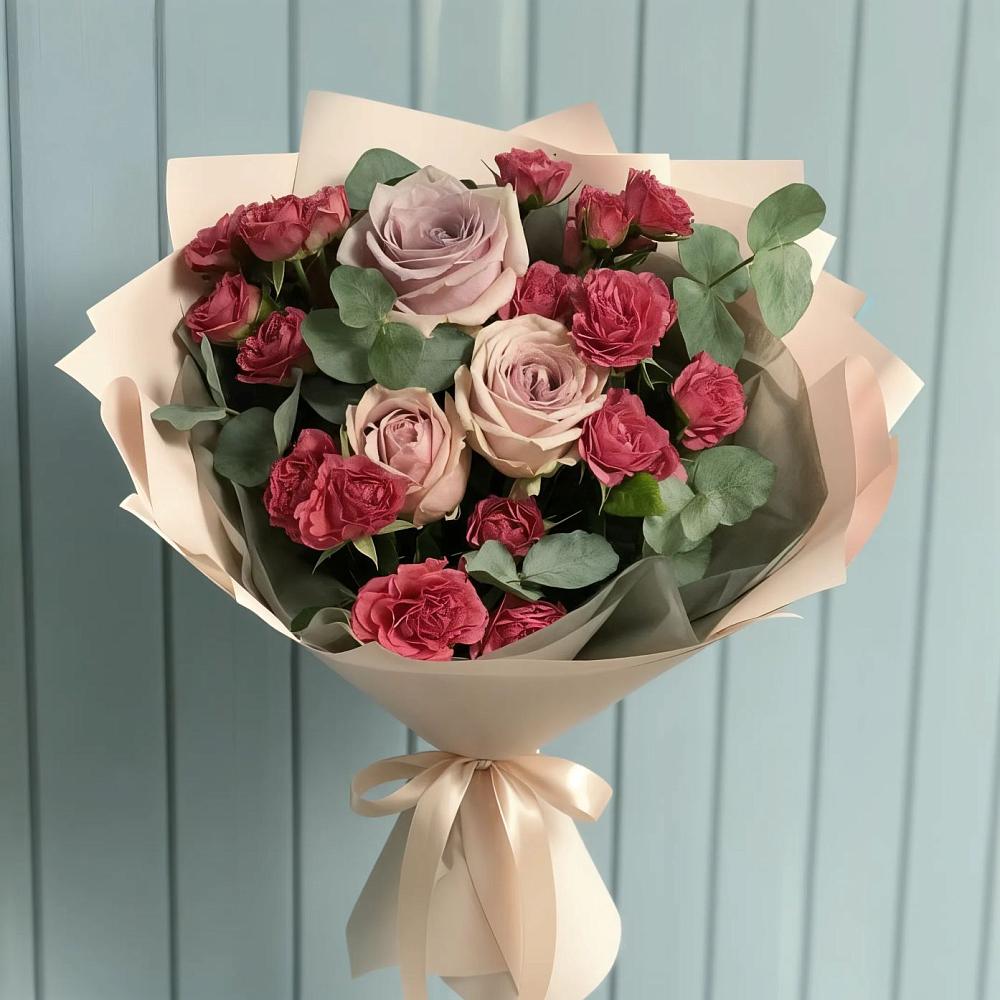 Букет цветов из: Гвоздики и Розы в Фенино