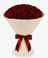 Букет 101 Бордовая роза Блэк Бакарра в Фенино
