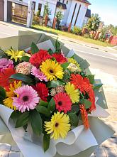 Букет цветов из:  Герберы #REPLACE_PRED# Фенино