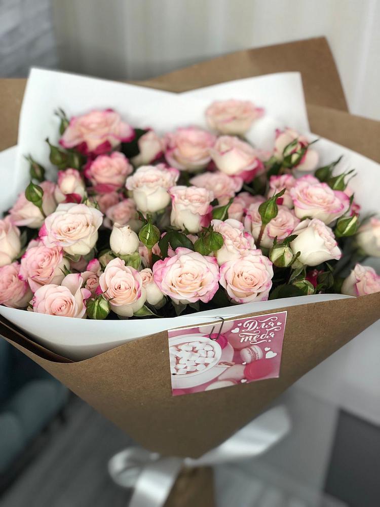 Букет цветов из: Розы в Фенино