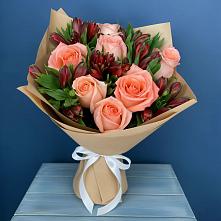 Букет цветов из:  Розы и Альстромерии в Фенино